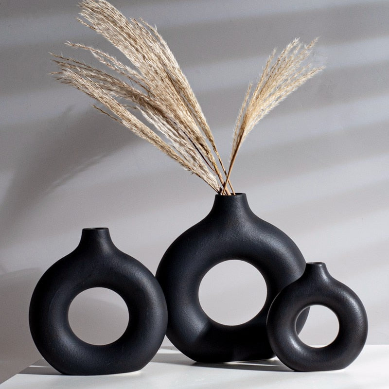 Scandi Aura Vase - Black / Small - Made of Stars